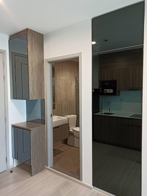 ให้เช่าคอนโด เดอะ พาร์คแลนด์ เพชรเกษม พื้นที่ 30 ตร.ม. 1 ห้องนอน เช่า 11,500 บ/ด