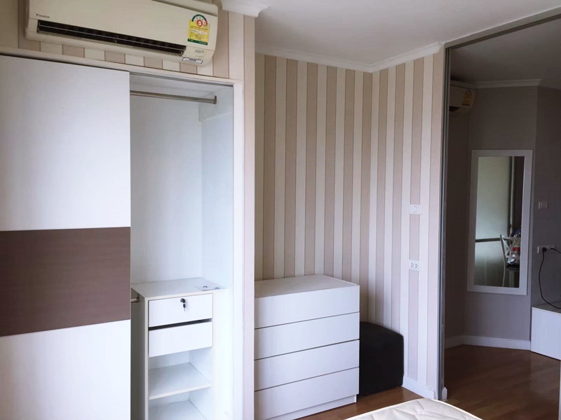 ให้เช่าคอนโด ลุมพินี เพลส รัชโยธิน พื้นที่ 28 ตร.ม. 1 ห้องนอน ให้เช่า 9,500 บ/ด