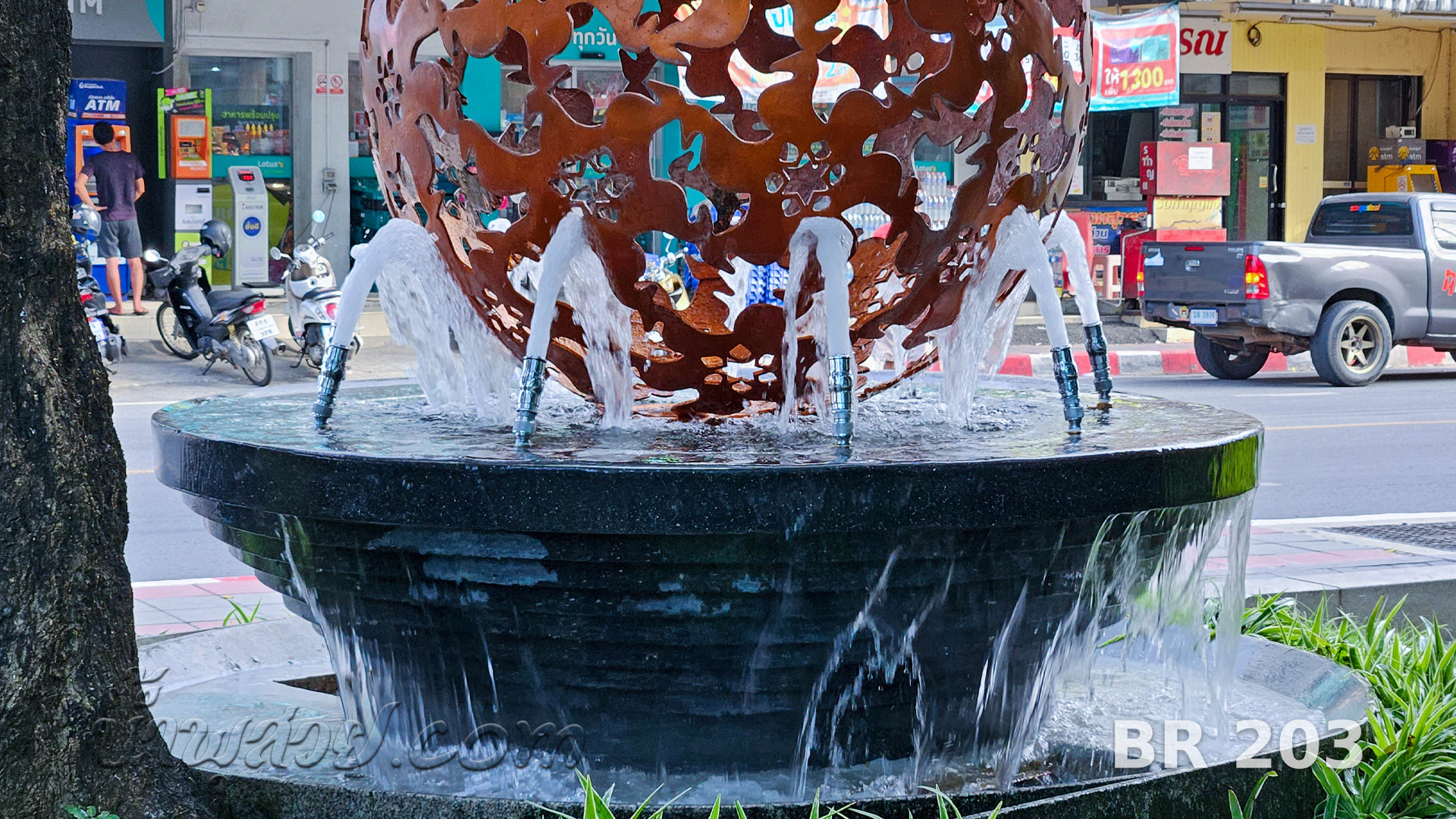 น้ำพุวงริง ฟองเบียร์ บางกอกแร้นช์ จ.สมุทรปราการ