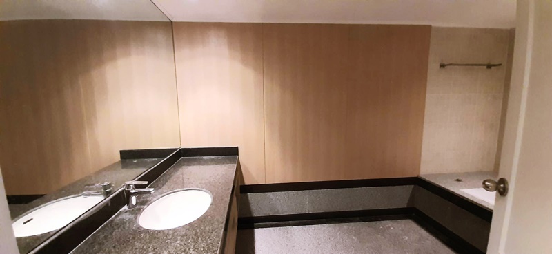 ขายคอนโด สเตท ทาวเวอร์ คอนโดมิเนียม 88.52 ตรม. 1 ห้องนอน ขาย 7.6 ล้านบาท