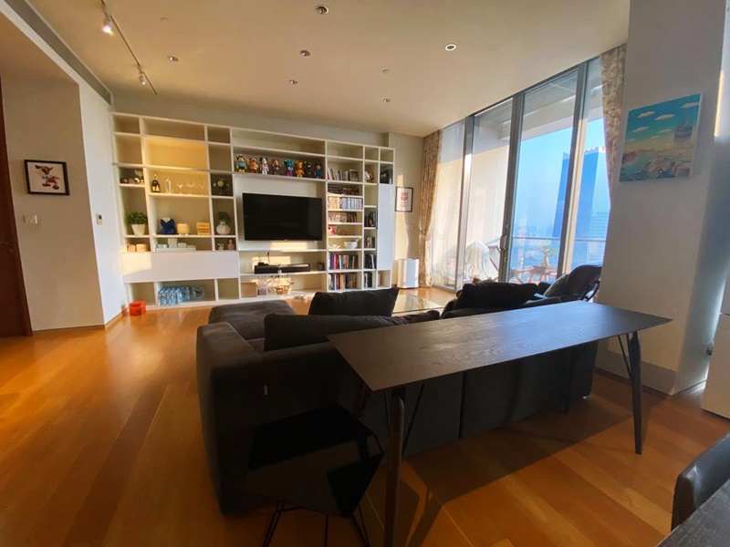 ให้เช่าคอนโด เดอะ สุโขทัย เรสซิเด้นซ์ พื้นที่ 122 ตรม. 1 ห้องนอน เช่า 120,000 บ/ด