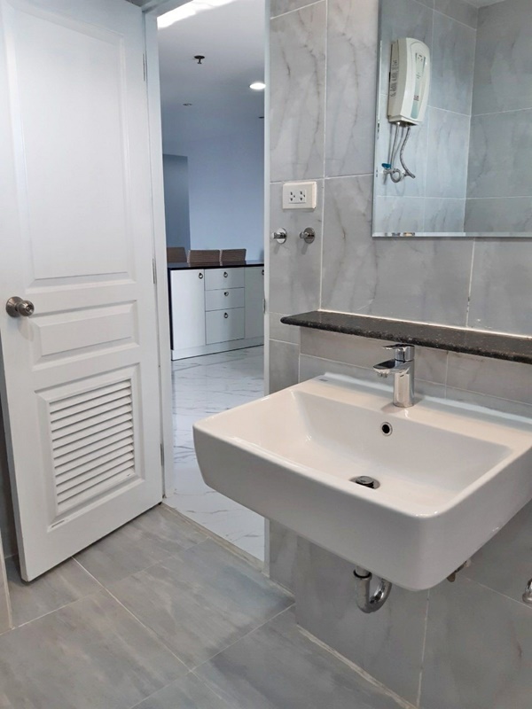 ให้เช่าคอนโดเดอะ วอเตอร์ฟอร์ด ไดมอนด์ สุขุมวิท 30/1 85 ตรม. 2 ห้องนอน เช่า 40,000 บ/ด