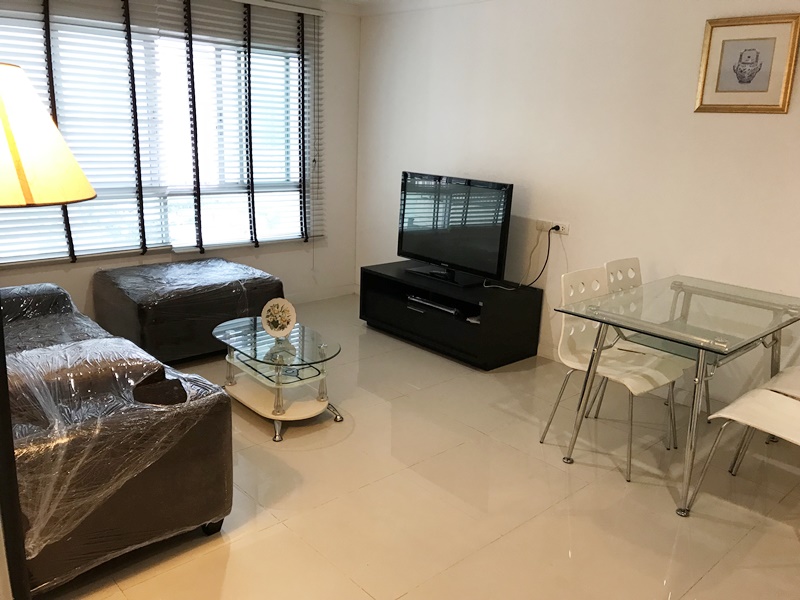 ให้เช่าคอนโด ลุมพินี เพลส พระราม 9 พื้นที่ 75 ตร.ม. 2 ห้องนอน เช่า 28,000 บ/ด