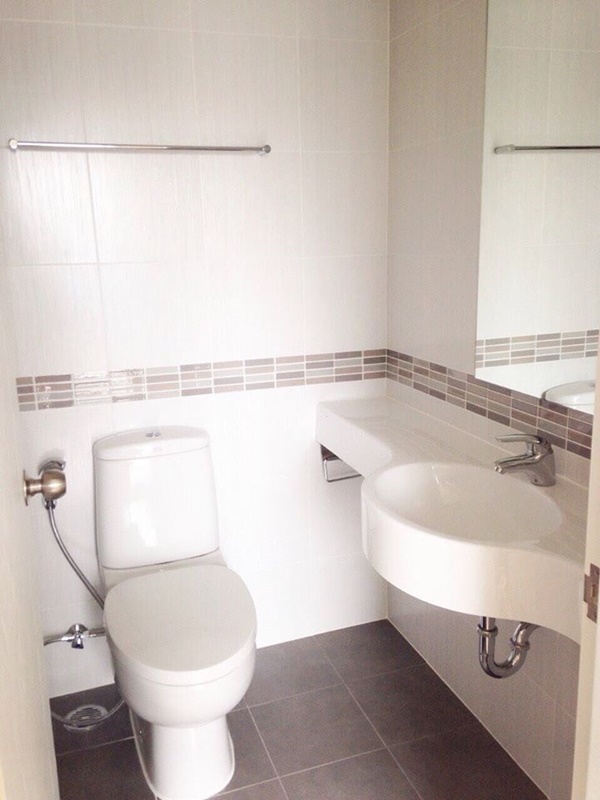 ให้เช่าคอนโด ลุมพินี พาร์ค พระราม 9–รัชดา พื้นที่ 26 ตร.ม. 1 ห้องนอน เช่า 11,000 บ/ด