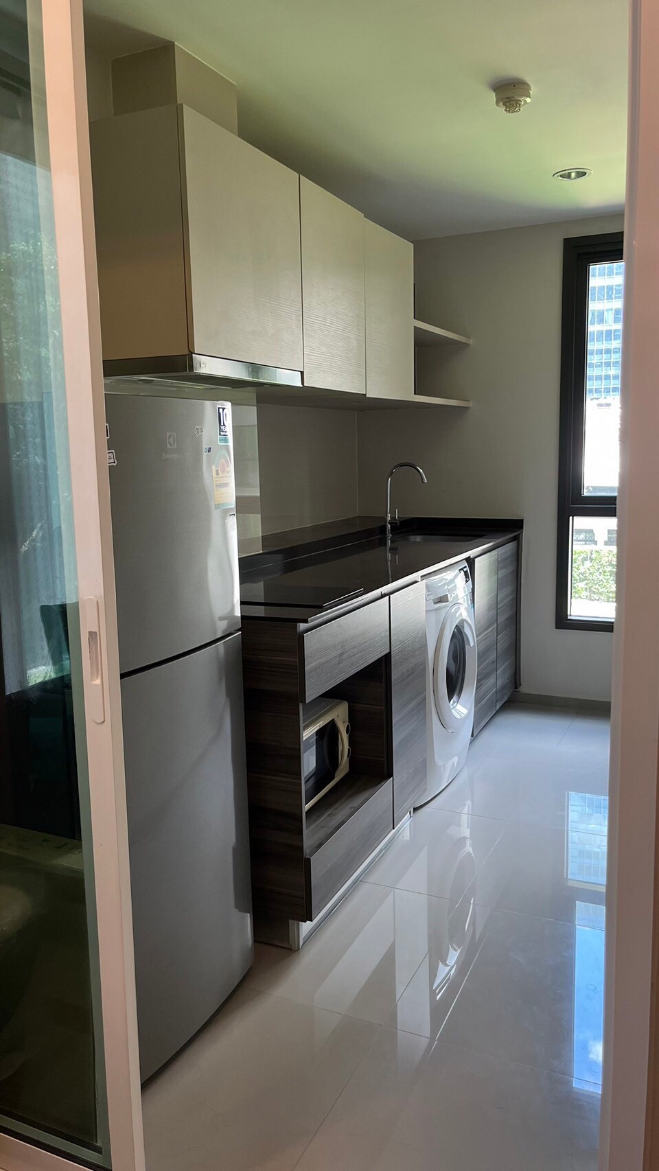 ให้เช่าคอนโด เซ็นทริค อารีย์ สเตชั่น พื้นที่ 28 ตร.ม. 1 ห้องนอน เช่า 17,500 บ/ด