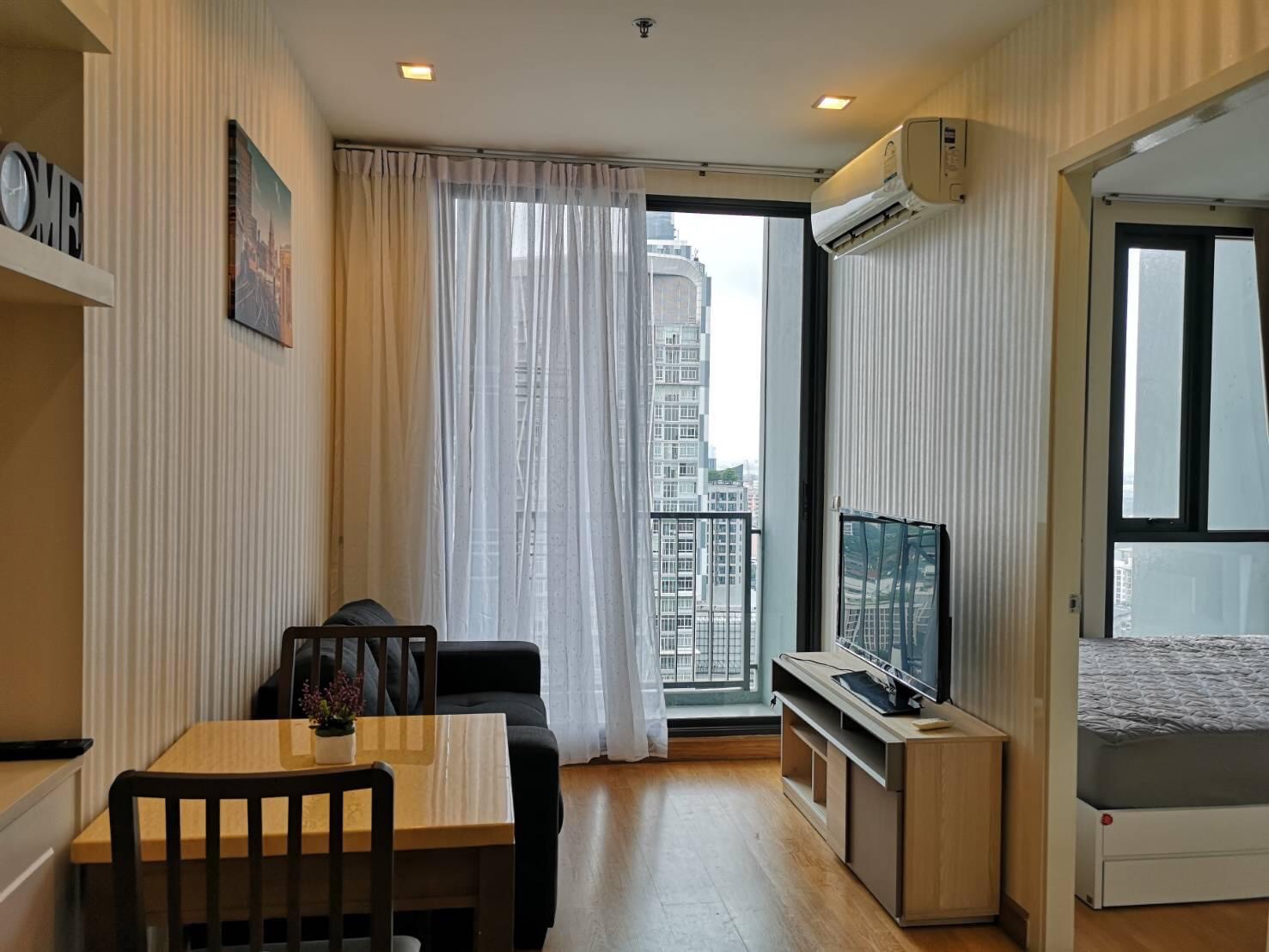 ให้เช่า คิว เฮ้าส์ สุขุมวิท 79 1 ห้องนอน ชั้น 25 ขนาด 30 ตรม. ราคาเช่า 18,000 บาท