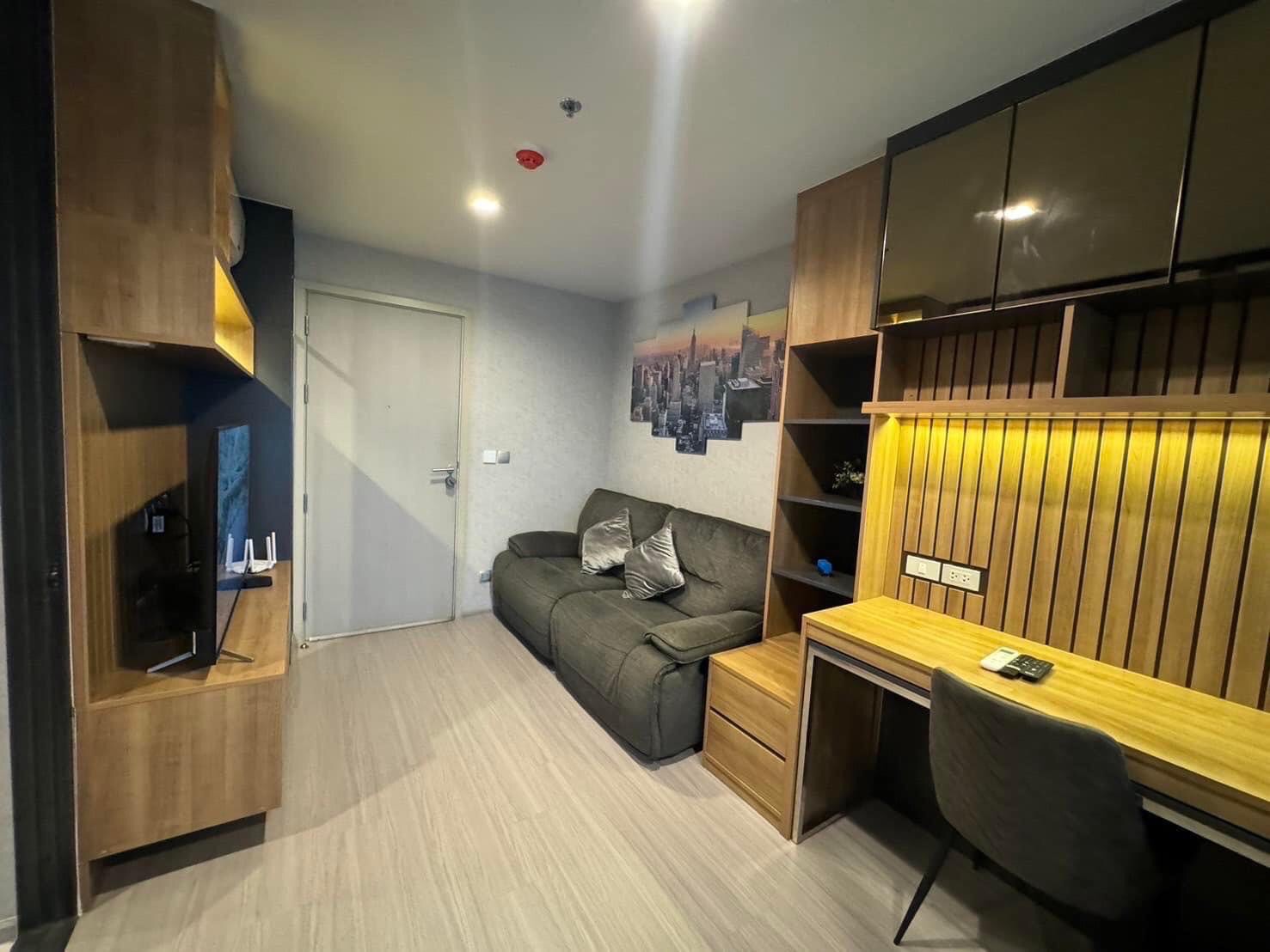 ให้เช่าคอนโด ไลฟ์ ลาดพร้าว พื้นที่ 36 ตร.ม. 1 ห้องนอน เช่า 24,000 บาท/เดือน