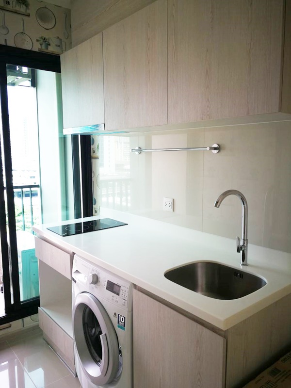 ให้เช่าคอนโดไลฟ์ อโศก พื้นที่ 29 ตร.ม. 1 ห้องนอน เช่า 20,000 บ/ด