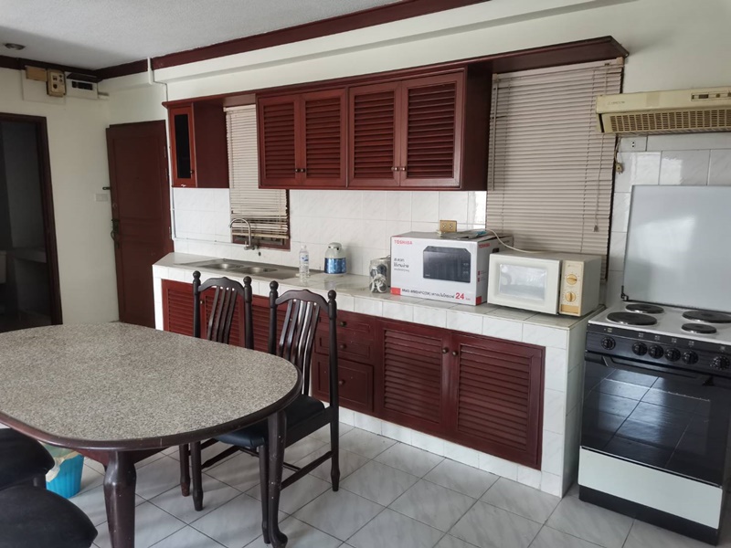 ให้เช่าคอนโด สราญใจ แมนชั่น พื้นที่ 70 ตร.ม. 2 ห้องนอน เช่า 20,000 บ/ด