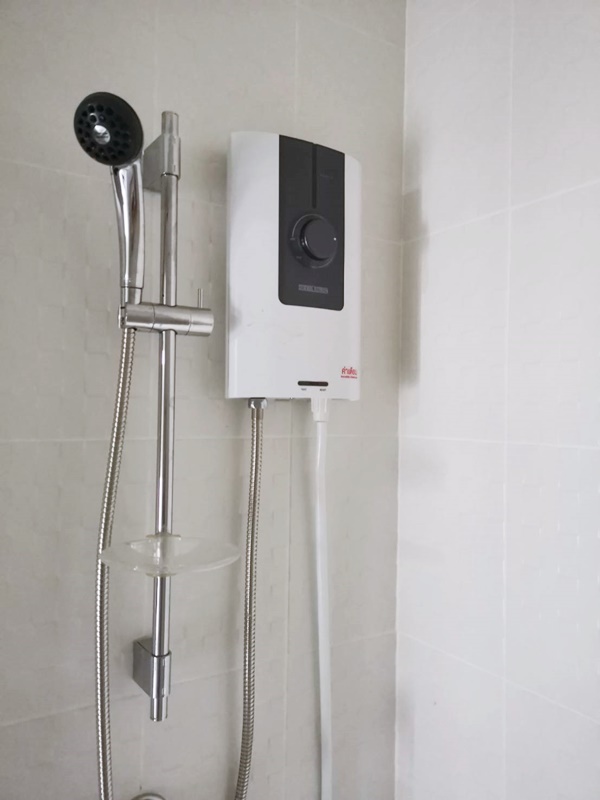 เช่าคอนโด เดอะ ทรี อินเตอร์เชนจ์ พื้นที่ 29 ตร.ม. สตูดิโอ เช่า 8,500 บาท/เดือน