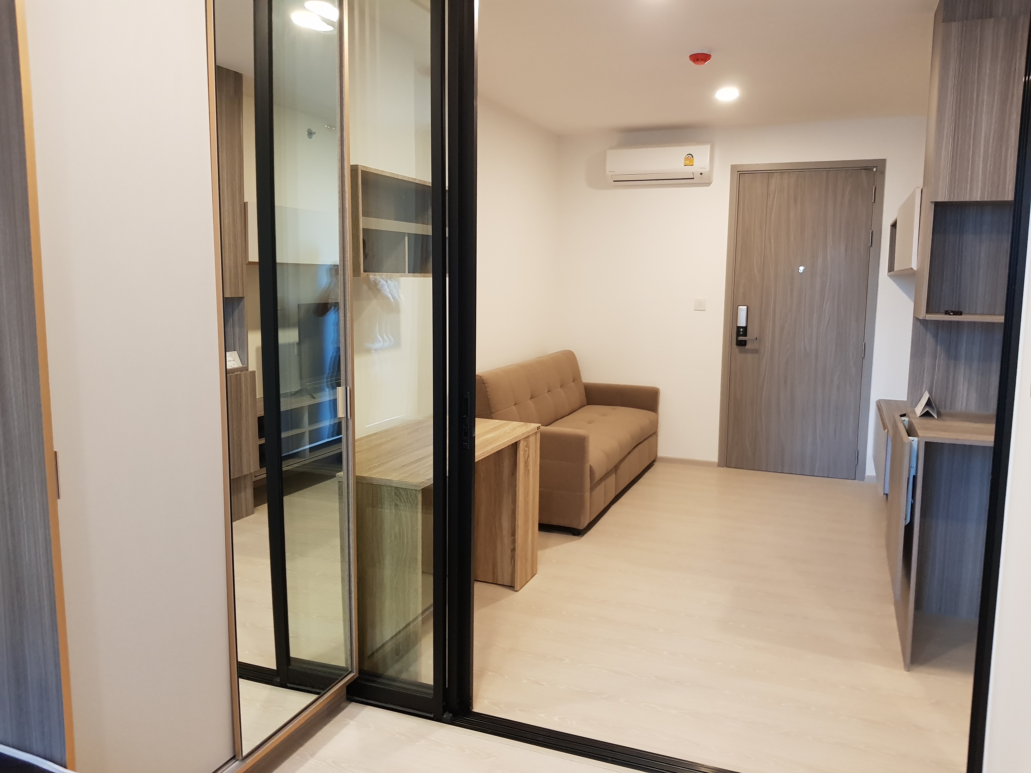 TD-N19.2 ให้เช่าคอนโด ไนท์บริดจ์ พหลโยธิน อินเตอร์เชนจ์ 35 ตรม. 1 ห้องนอน ราคาเช่า 15,000 /เดือน