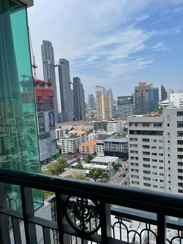 ให้เช่าคอนโด ไอวี่ ทองหล่อ พื้นที่ 45 ตร.ม. 1 ห้องนอน ให้เช่า 42,000 บ/ด