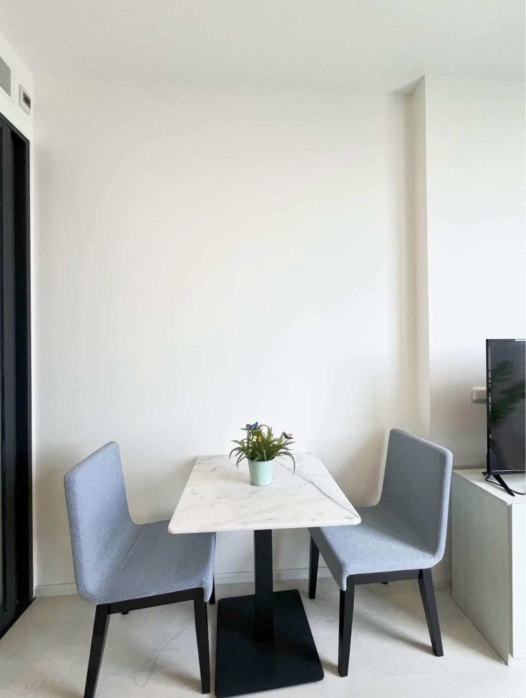 ให้เช่า คอนโด แมสซารีน รัชโยธิน 33 ตร.ม. 1 ห้องนอน ราคา 25,000 บาท/เดือน