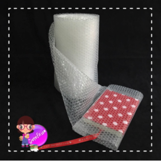 พลาสติกกันกระแทกเกรด A ลมไม่ไหลระหว่างเม็ด ( air bubble ) ขนาด 32cm*10m