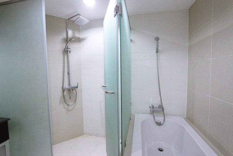 ให้เช่าคอนโด เบลล์ แกรนด์ พระราม 9 ตึก พื้นที่ 98 ตร.ม. 2 ห้องนอน เช่า 38,000 บ/ด