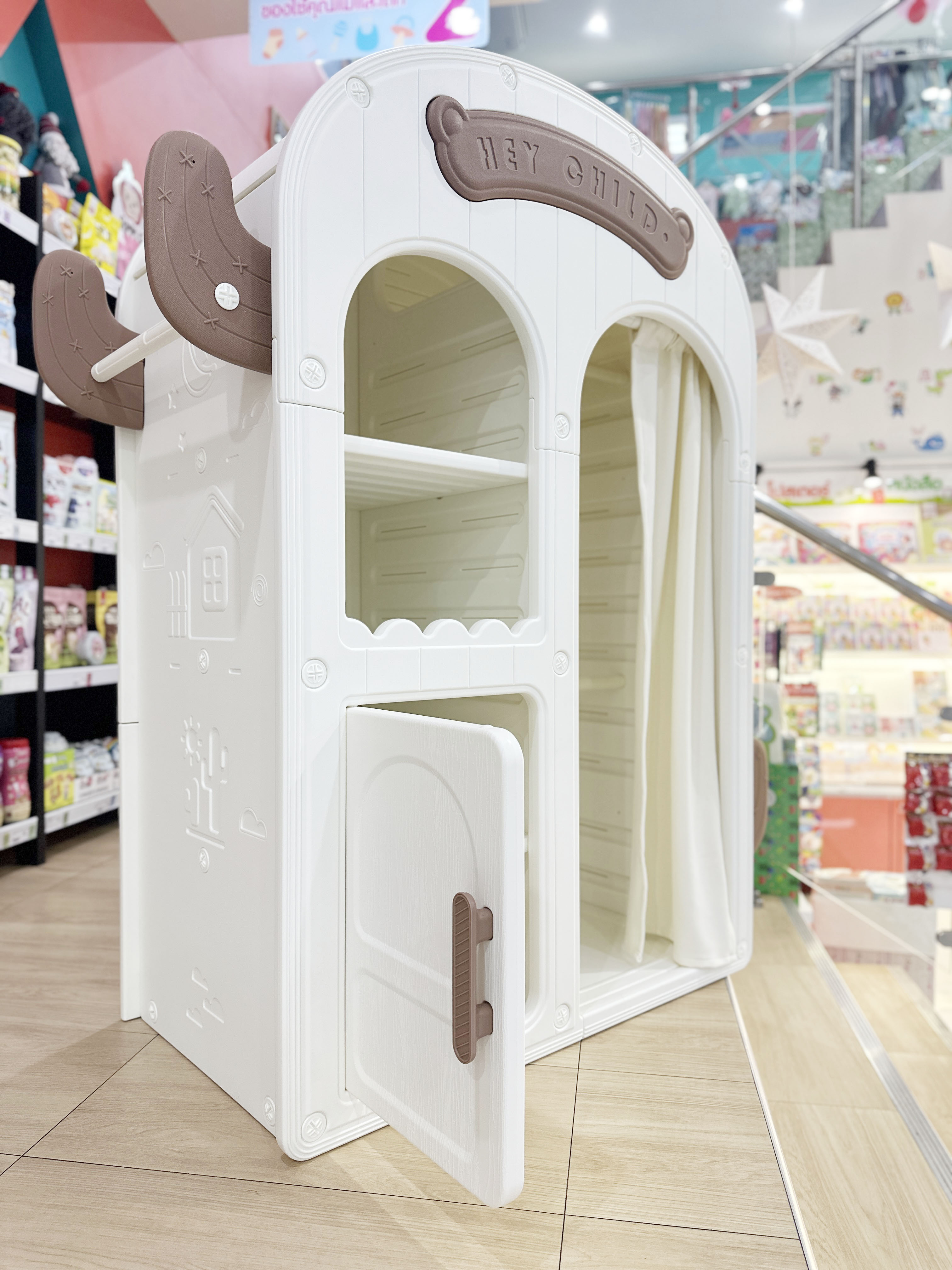 Bebeplay ชั้นวางหนังสือ รุ่น Chubby Bear / ตู้เสื้อผ้าเด็ก รุ่น Homie