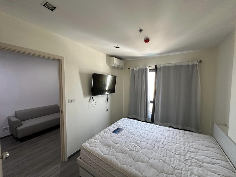 ให้เช่าคอนโด ริชพาร์ค @ ทริปเปิ้ล สเตชั่น พื้นที่ 28 ตร.ม. 1 ห้องนอน เช่า 12,000 บ/ด