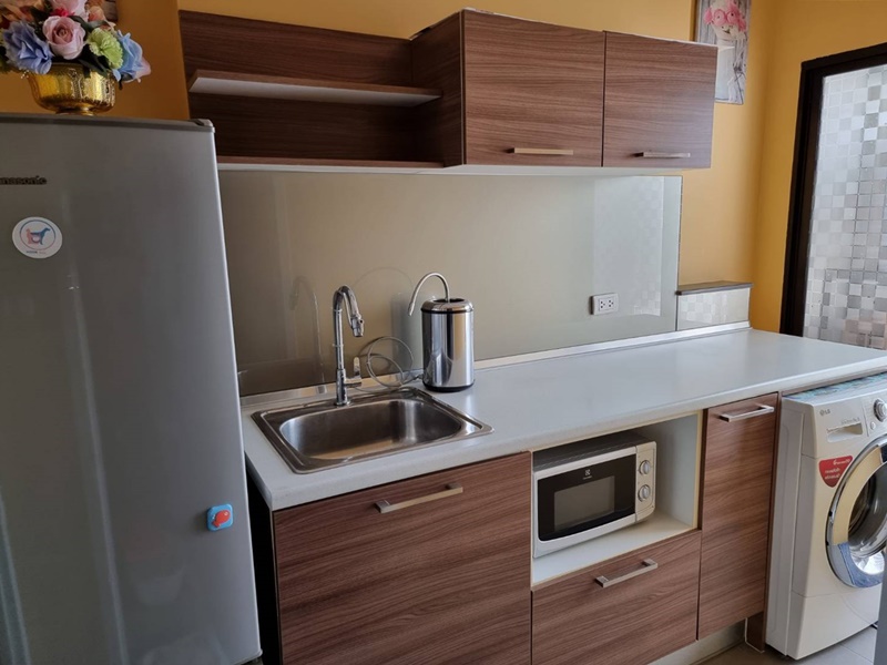 ให้เช่าคอนโด เดอะ ทรี อินเตอร์เชนจ์ พื้นที่ 58 ตร.ม. 2 ห้องนอน เช่า 25,000 บ/ด