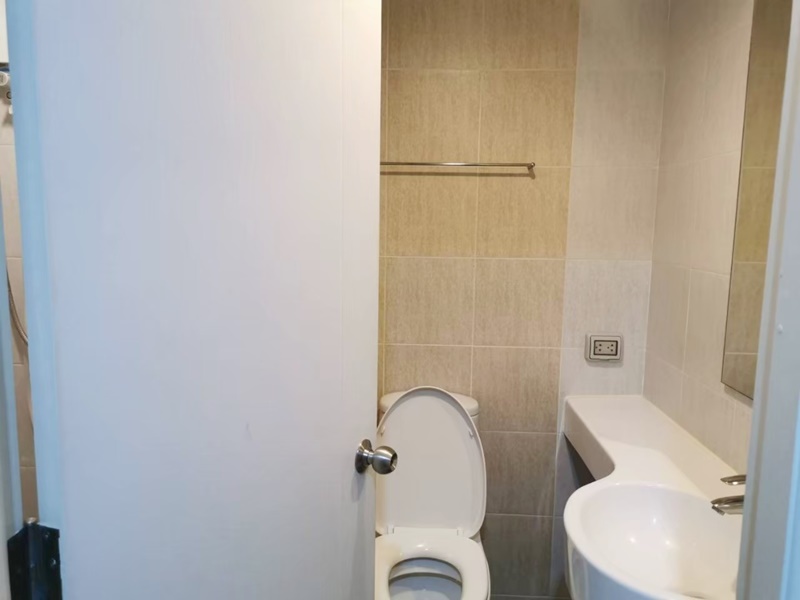 ให้เช่า ลุมพินี เพลส สุขสวัสดิ์ - พระราม 2 พื้นที่ 26 ตร.ม. 1 ห้องนอน เช่า 7,500 บ/ด