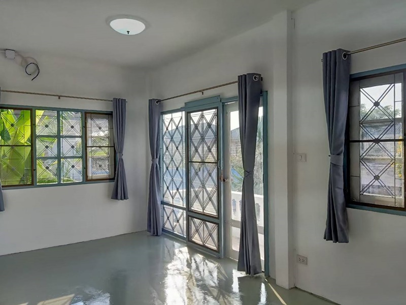 ให้เช่าบ้านเดี่ยว 3 ชั้น ย่านบางบอน พื้นที่ 26 ตร.ว. 3 ห้องนอน เช่า 18,000 บ/ด ขาย 3.99 ล.