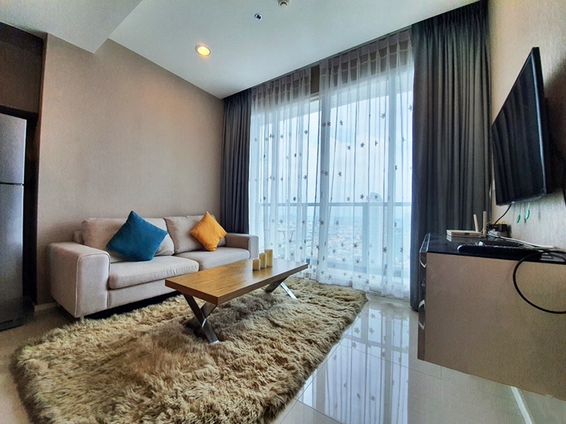 ขาย/ให้เช่าคอนโด แม่น้ำ เรสซิเดนท์ 45 ตร.ม. 1 ห้องนอน เช่า 30,000 บ/ด ขาย 9.5 ล้านบาท