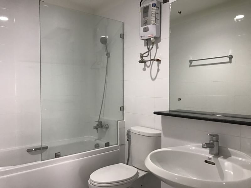 ให้เช่าคอนโด เดอะ วอเตอร์ฟอร์ด ไดมอนด์ สุขุมวิท 30/1 121 ตรม. 3 ห้องนอน 55,000 บ/ด