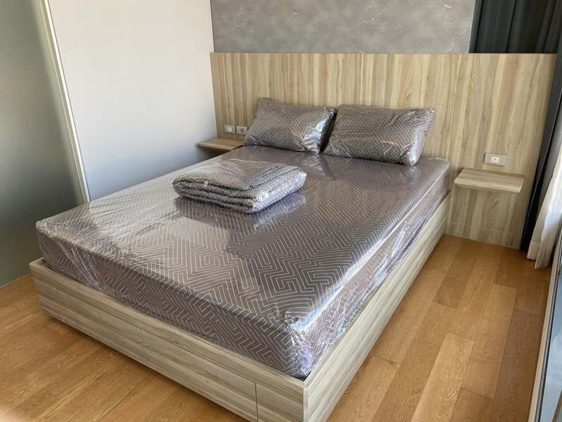 ขาย/ให้เช่า เดอะ ลุมพินี 24 พื้นที่ 56 ตร.ม. 2 ห้องนอน เช่า 40,000 บ/ด ขาย 12.5 ล้าน