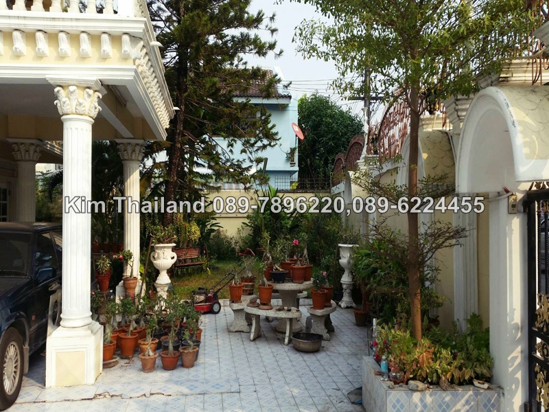 ขายบ้านเดียว ย่าน บางขุนเทียน พื้นที่ 600 ตารางวา ขาย 18 ล้านบาท