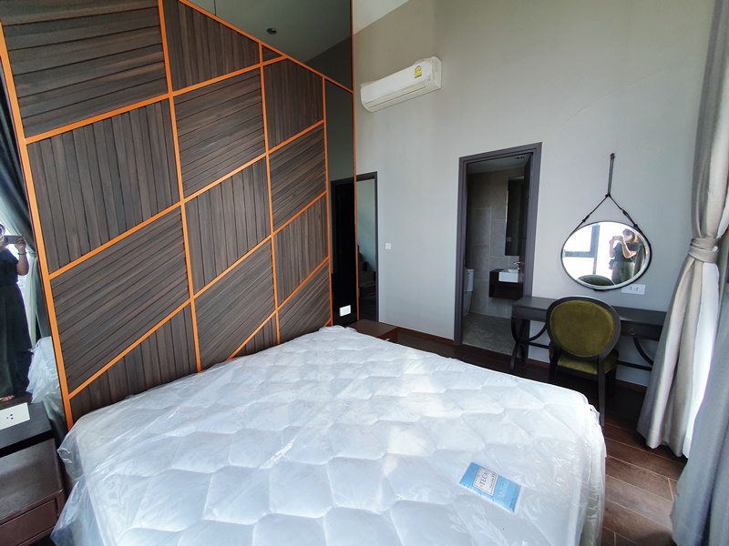 ให้เช่าคอนโด ซี เอกมัย พื้นที่ 66.8 ตร.ม. 3 ห้องนอน (ดูเพล็กซ์) เช่า 38,000 บ/ด