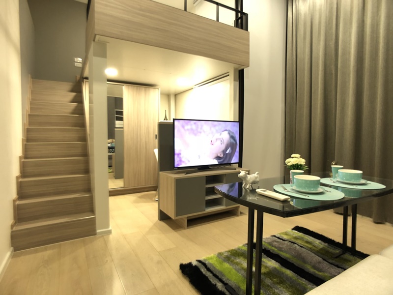 ให้เช่า ชีวาทัย เรสซิเดนซ์ อโศก พื้นที่ 35 ตร.ม. 1ห้องนอน(ลอฟท์ ดูเพล็กซ์) เช่า 21,000 บ/ด