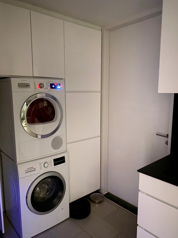 ขายคอนโด เดอะ เม็ท 198 ตร.ม. 3 ห้องนอน ขาย 42.5 ล้านบาท