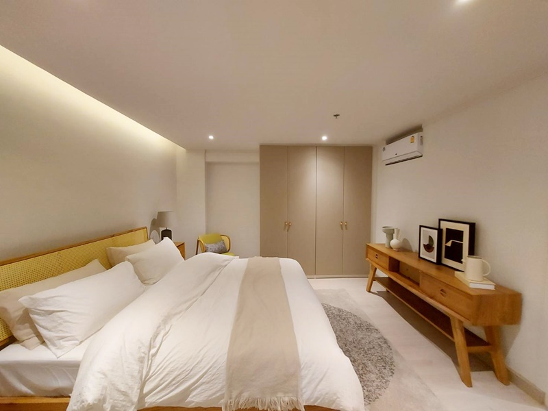 ให้เช่าคอนโด สเตท ทาวเวอร์ คอนโดมิเนียม พื้นที่ 111.37 ตรม. 2 ห้องนอน เช่า 50,000 บ/ด