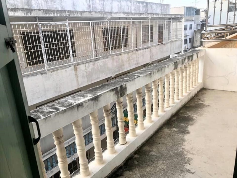 ให้เช่าอาคารพาณิชย์ 5 ชั้น ย่านเจริญกรุง 1 เช่า 47,000 บาท/เดือน