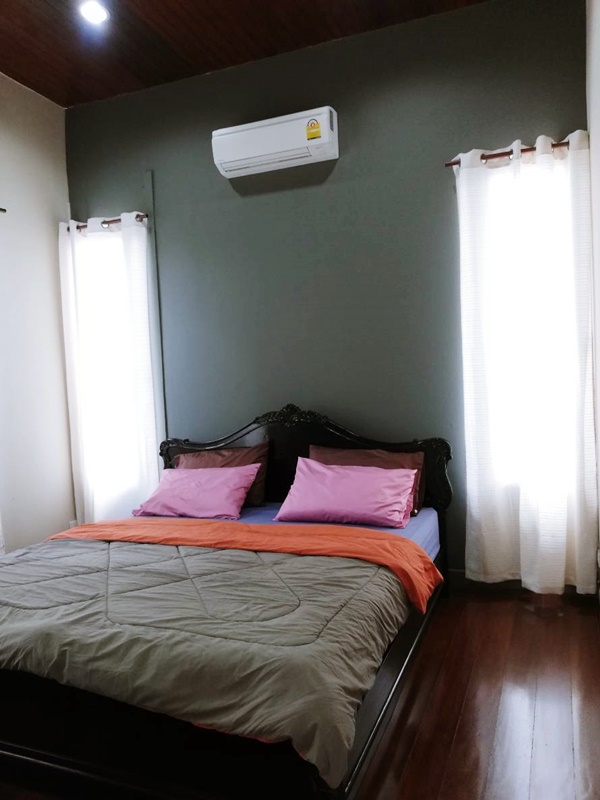 ให้เช่าบ้านเดี่ยว 2 ชั้น ย่านเจริญกรุง พื้นที่ 105 ตรว. 4 ห้องนอน เช่า 36,000 บ/ด