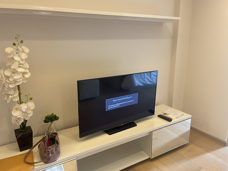 ขายคอนโด ลิฟ แอท 49 พื้นที่ 39 ตร.ม. 1 ห้องนอน ขาย 6 ล้านบาท