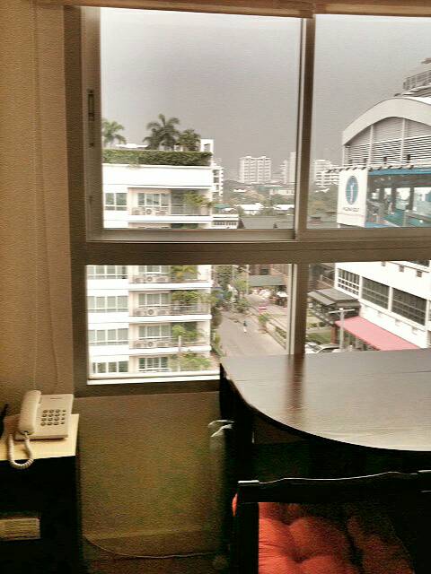 ให้เช่าคอนโด เดอะ โคลเวอร์ ทองหล่อ พื้นที่ 38 ตร.ม. 1 ห้องนอน เช่า 17,000 บ/ด