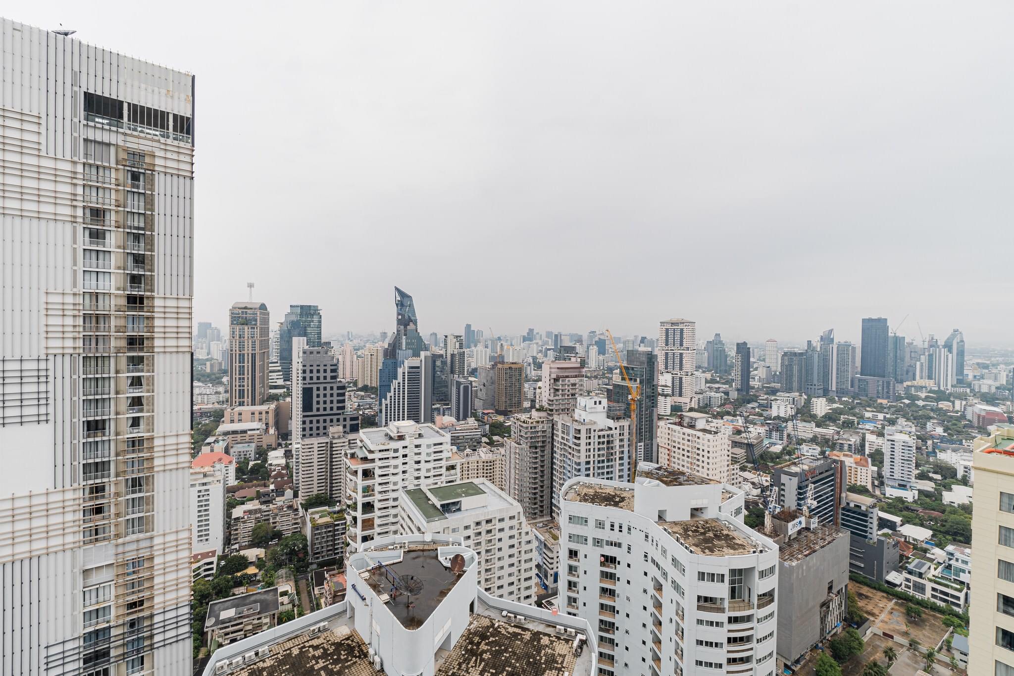 ให้เช่าคอนโด พาร์ค ออริจิ้น พร้อมพงษ์ 27 ตรม. สตูดิโอ เช่า 25,000 บาท/เดือน