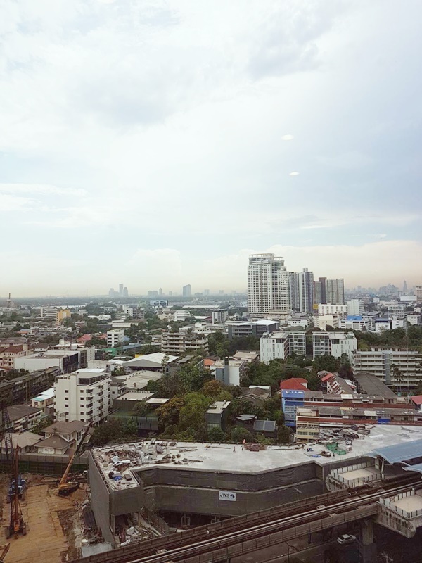 คอนโดให้เช่า เดอะ รูม สุขุมวิท 69 พื้นที่ 34 ตร.ม. 1 ห้องนอน ให้เช่า 28,800 บ/ด