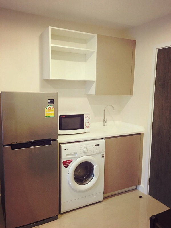 ให้เช่าคอนโด เมโทรลักซ์ พหลโยธิน-สุทธิสาร พื้นที่ 41 ตร.ม. 2 ห้องนอน เช่า 16,000 บ/ด