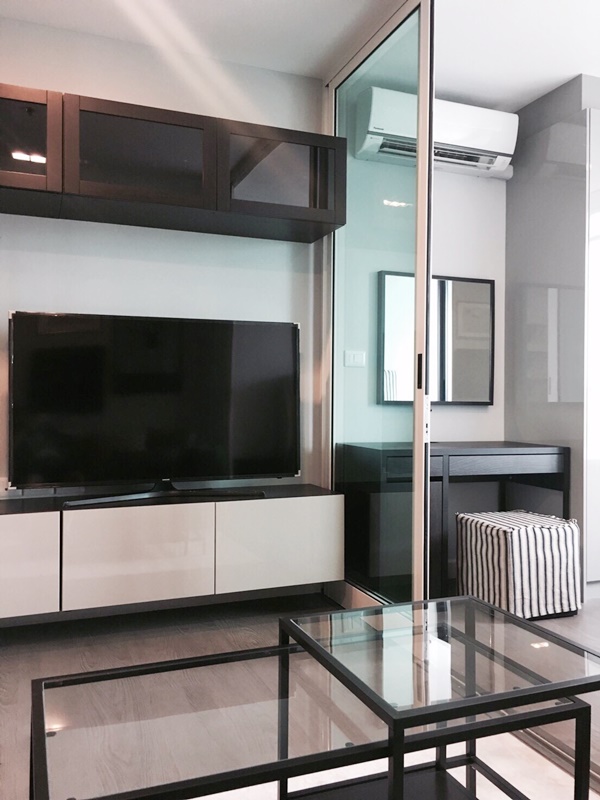 ให้เช่าคอนโด เอ สเปซ ไอดี อโศก-รัชดา พื้นที่ 34 ตร.ม. 1 ห้องนอน เช่า 16,500 บาท/เดือน