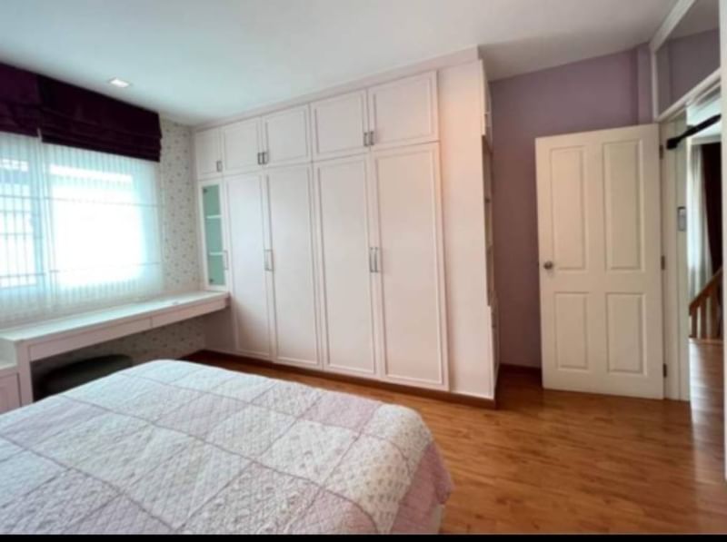 ขายบ้านเดี่ยว 2 ชั้น ย่าน บางกรวย พื้นที่ 70.8 ตร.ว. 4 ห้องนอน ขาย 12.99 ล้านบาท