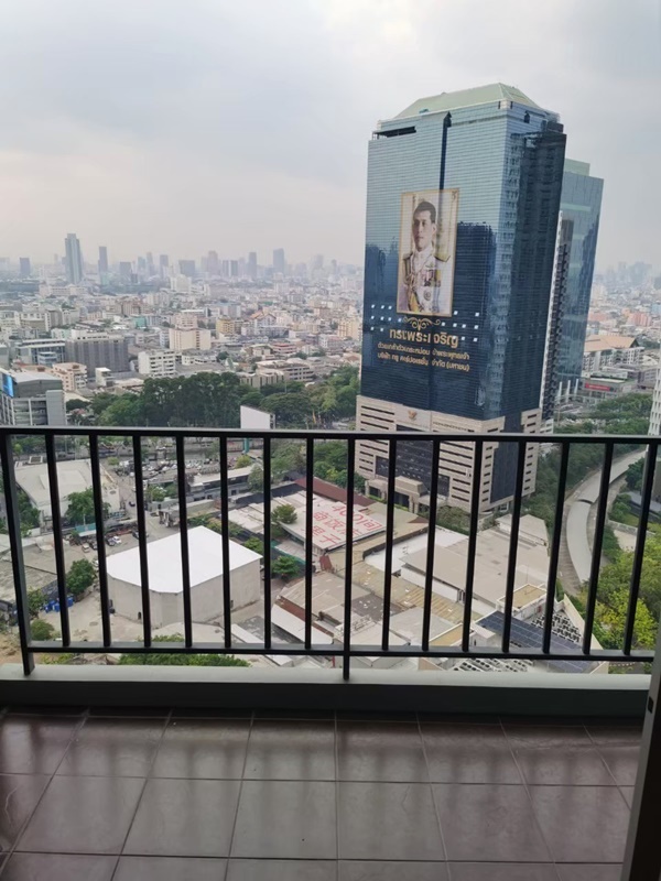 ให้เช่าคอนโด เบลล์ แกรนด์ พระราม 9 พื้นที่ 106 ตร.ม. 3 ห้องนอน เช่า 52,000 บ/ด