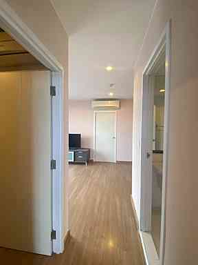 ขายคอนโด เดอะ ทรี อินเตอร์เชนจ์ พื้นที่ 60 ตร.ม. 2 ห้องนอน 2 ห้องน้ำ ขาย 5.6 ล้านบาท