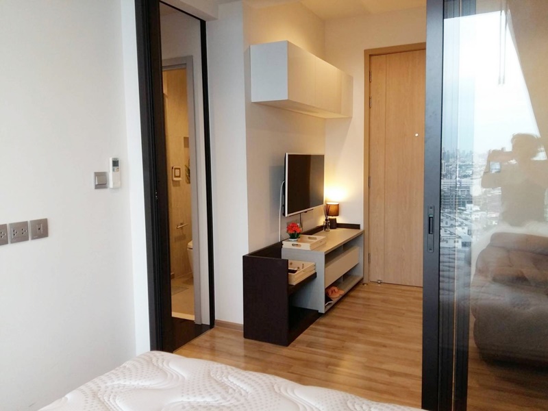 ให้เช่าคอนโด เดอะ ไลน์ จตุจักร-หมอชิต พื้นที่ 25.5 ตร.ม. 1 ห้องนอน เช่า 13,000 บ/ด