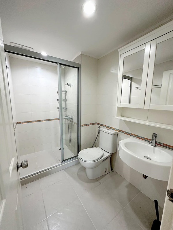 ขายคอนโด ลุมพินี เพลส พระราม 9 พื้นที่ 72 ตร.ม. 2 ห้องนอน ขาย 6.2 ล้านบาท