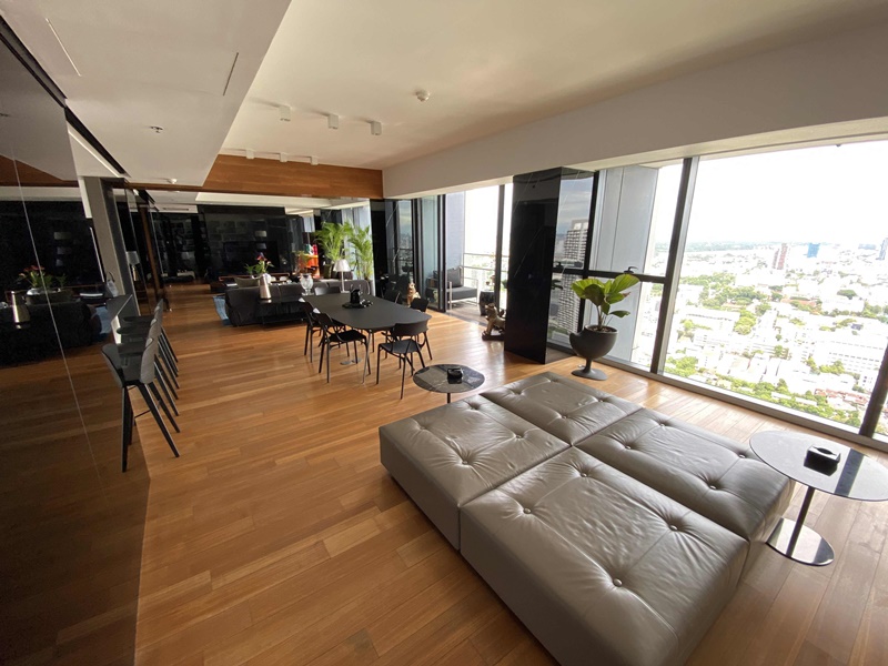 ขายคอนโด เดอะ เม็ท 198 ตร.ม. 3 ห้องนอน ขาย 42.5 ล้านบาท