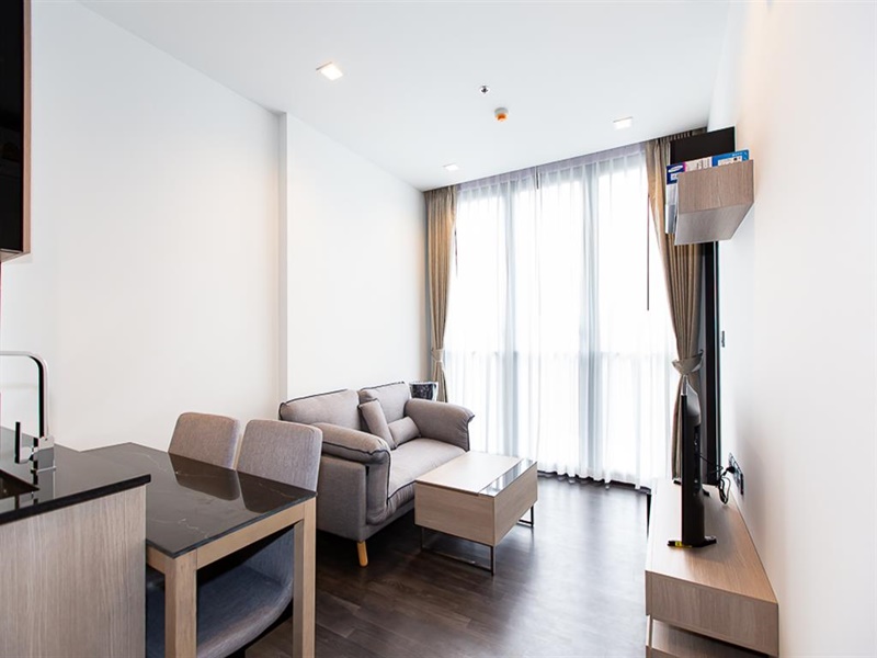 ให้เช่าคอนโด เดอะ ไลน์ อโศก-รัชดา พื้นที่ 34.75 ตร.ม. 1 ห้องนอน เช่า 20,000 บ/ด