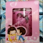 แก้วเป๊กสกรีนลายการ์ตูนบ่าวสาวพร้อมแพคกล่องกระดาษและผูกโบว์