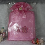 ผ้าขนหนูลายปักพร้อมถุงผ้าไหมแก้วโบว์และป้าย