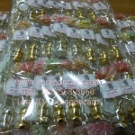 พวงกุญแจข้าวต้มมัดสีเงินสีทอง